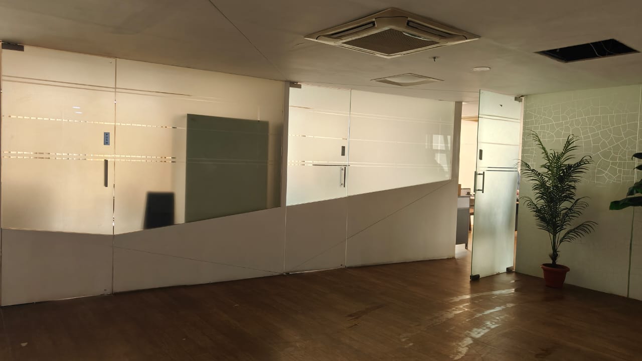 Mondeal Square - Prahladnagar
