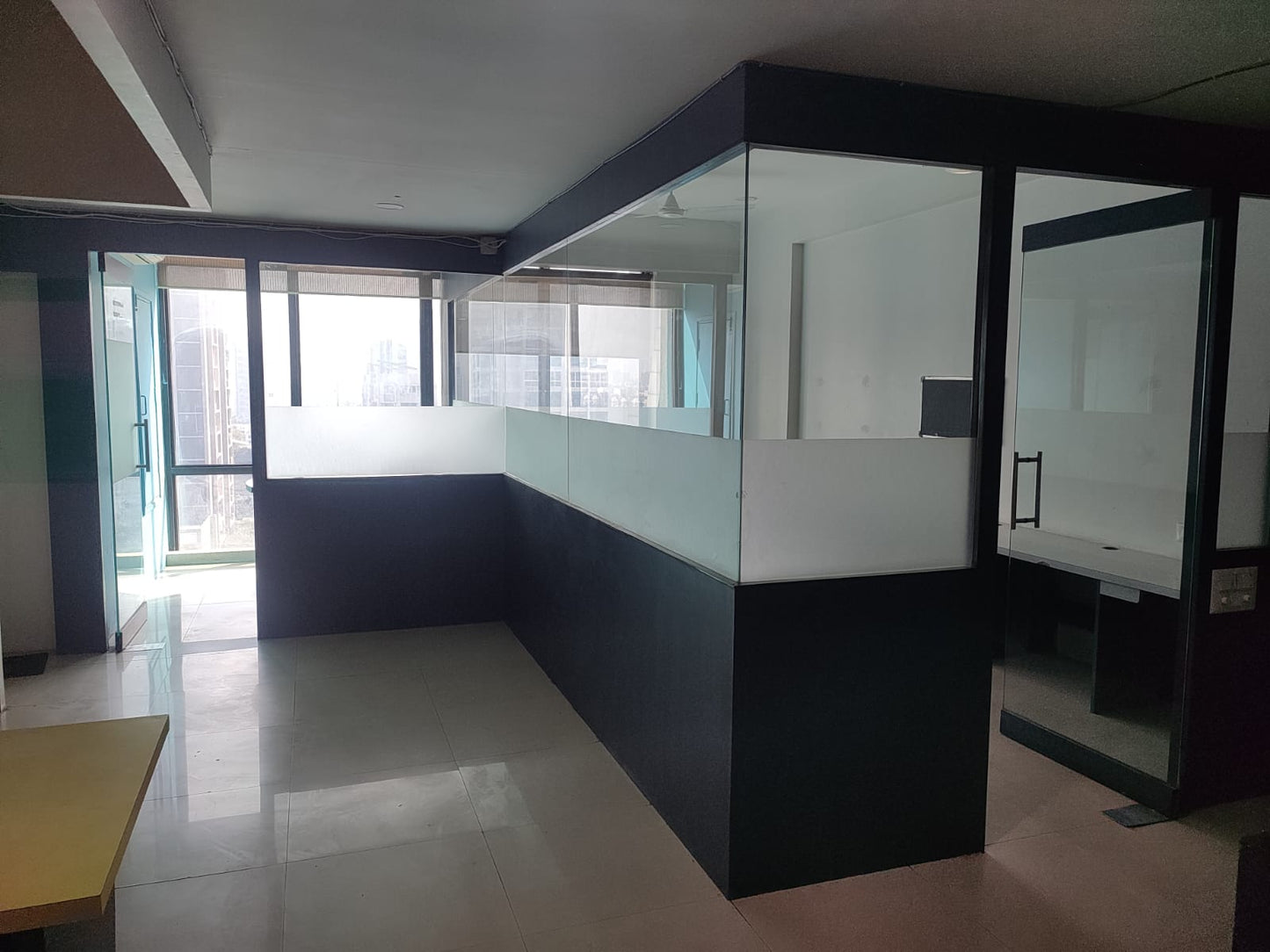 Pinnacle Business Park - Prahladnagar
