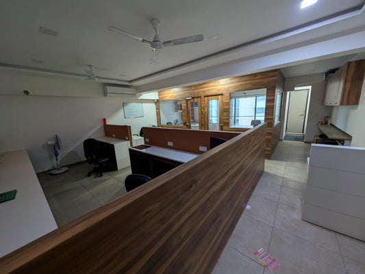 Maple Trade Centre - Thaltej