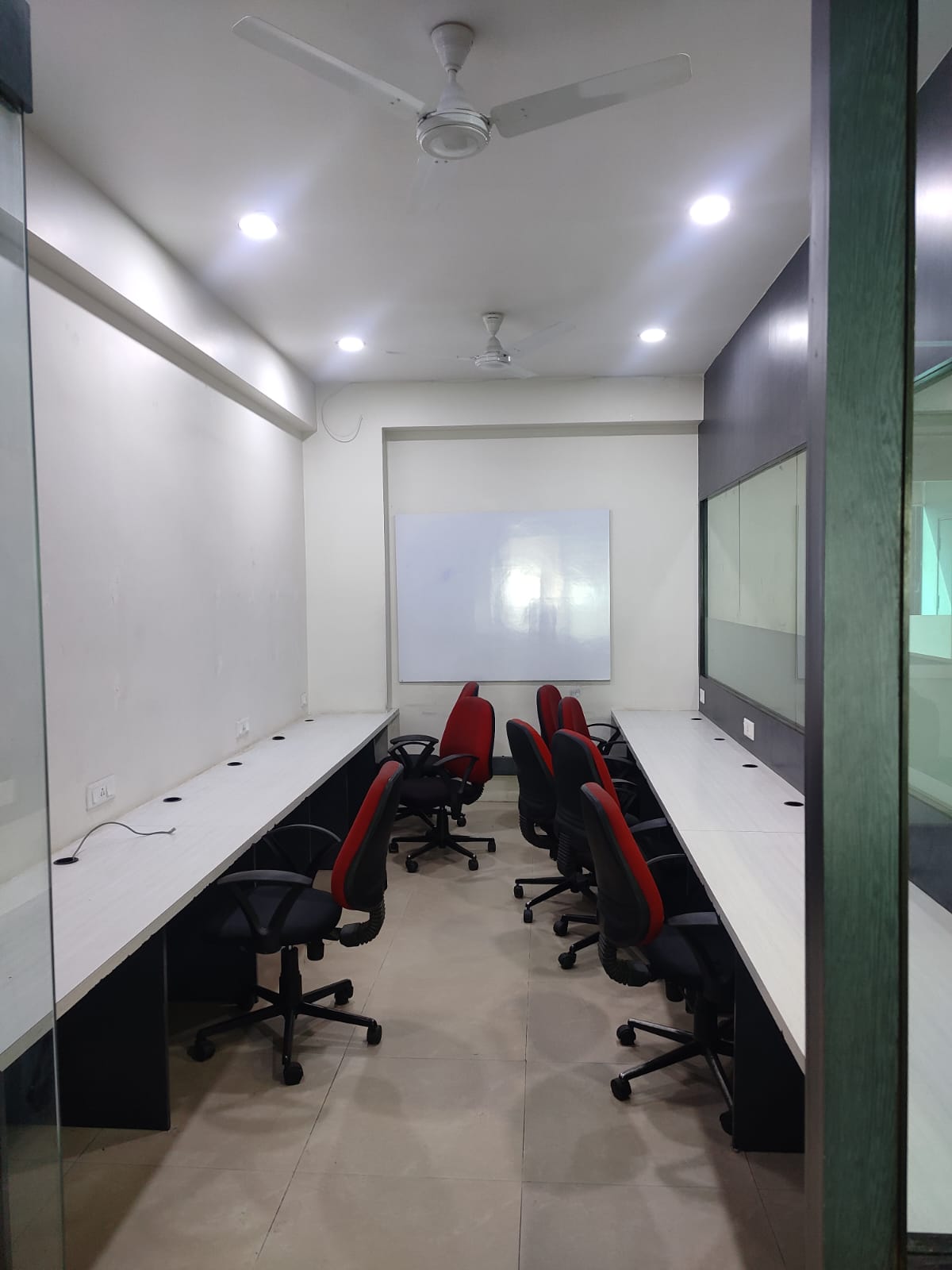 Pinnacle Business Park - Prahladnagar