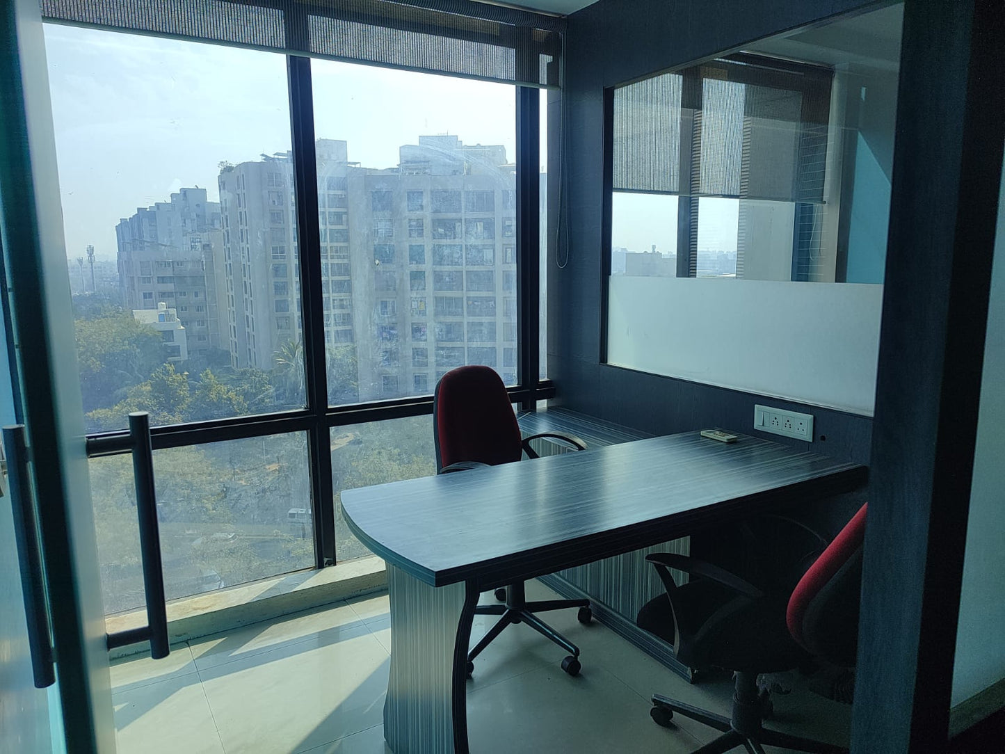 Pinnacle Business Park - Prahladnagar