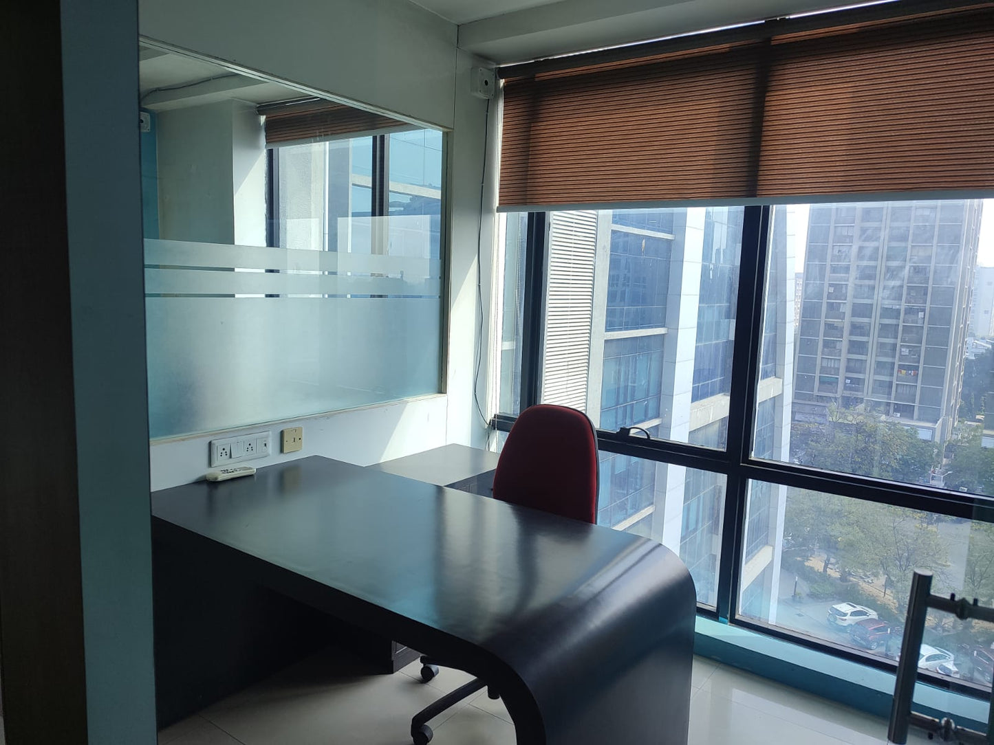Pinnacle Business Park - Prahladnagar