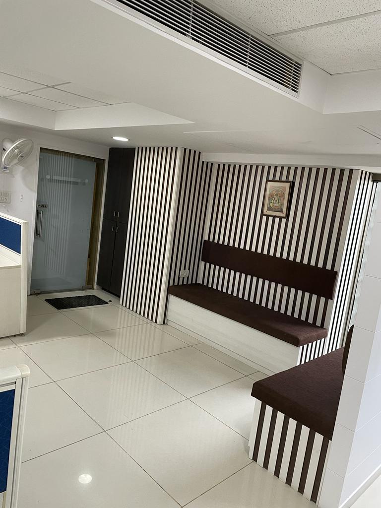 Parshwanath Business Park - Prahladnagar